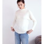 【AZUL by moussy】SFL ボトルネックドルマンプルオーバー/O/WHT