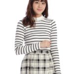 ２連パールニットプルオーバー/シロクロ